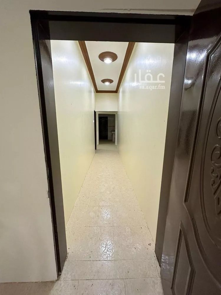 عمارة للبيع في شارع رزين ابن مالك ابن سلمة, حي السلامة, مدينة محائل, منطقة عسير 27