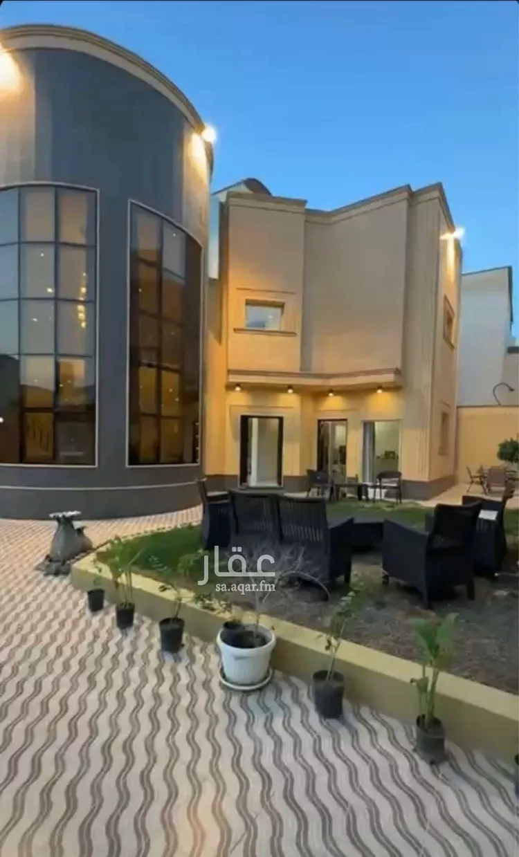 فيلا للبيع في شارع ابراهيم الخطيب, حي النهضة, مدينة بريدة, منطقة القصيم صورة 3