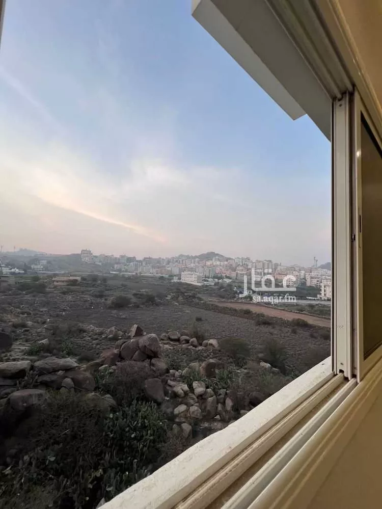 شقة للبيع في شارع الصهيد, حي الوصايف, مدينة أبها, منطقة عسير صورة 2