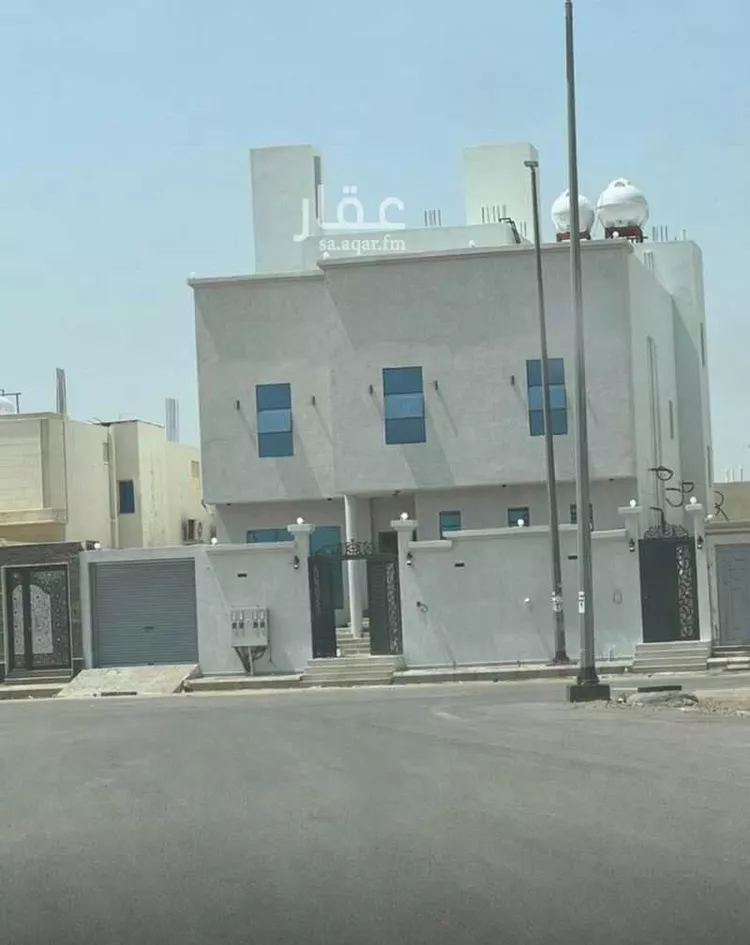 فيلا للبيع في شارع يحيىى بن عبدالرحمن السعيدي, حي نبلاء, مدينة المدينة المنورة, منطقة المدينة المنورة