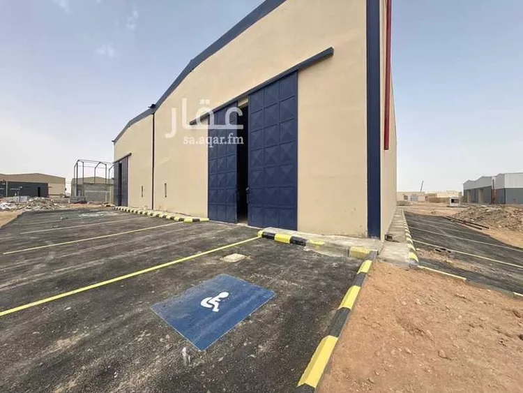 مستودع للإيجار في شارع خالد ابن سلمة المخزومي, حي الغنامية, مدينة الرياض, منطقة الرياض