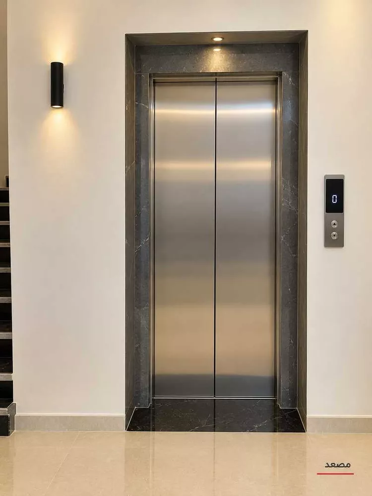 عمارة للبيع في شارع عمر بن جناوه, حي طويق, مدينة الرياض, منطقة الرياض صورة 4