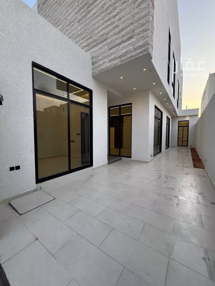 Floor for Sale in Riyadh Ash Sharq