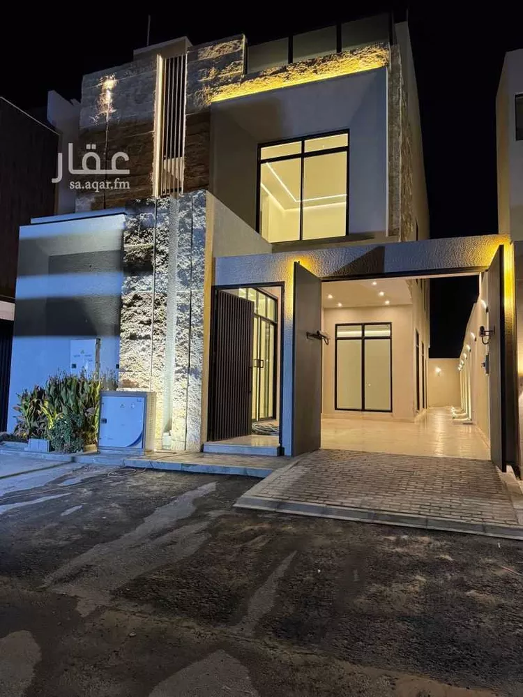 دور للبيع في شارع احمد محمد جمال, حي البيان, مدينة الرياض, منطقة الرياض 1 صورة