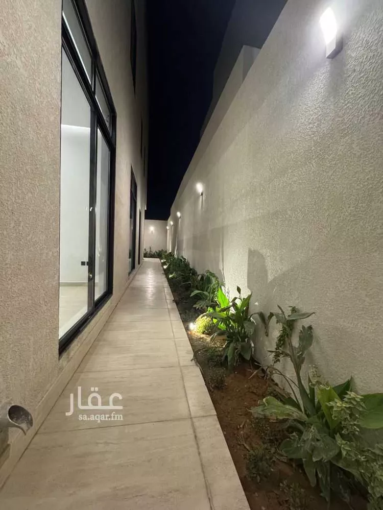 فيلا للبيع في شارع احمد محمد جمال, حي البيان, مدينة الرياض, منطقة الرياض 12