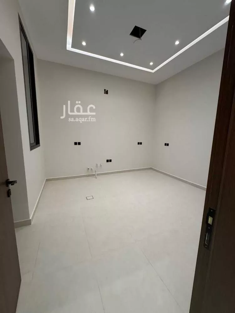 دور للبيع في شارع خالد بن يحيى السلمي , حي البيان, مدينة الرياض, منطقة الرياض صورة 2