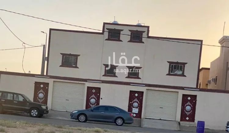 عمارة للبيع في شارع عبدالله ابن العباس, حي الروابي, مدينة ضريه, منطقة القصيم