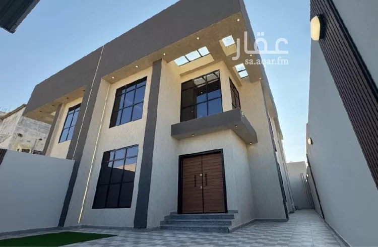 فيلا للبيع في شارع ابوحجر الاعلى 26, حي ابوحجر الاعلى, مدينة صامطة, منطقة جازان صورة 2