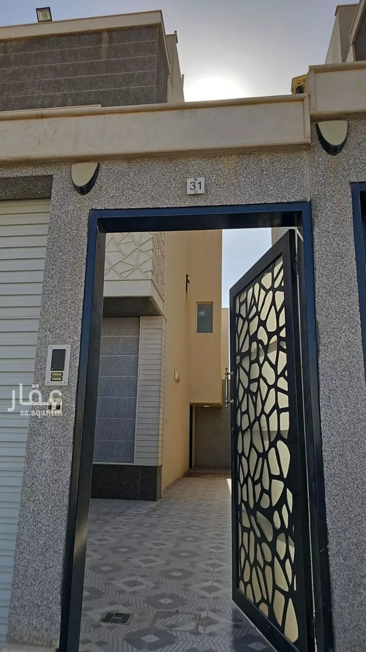 شقة للبيع في شارع أبي السعادات المبارك, حي العزيزية, مدينة الرياض, منطقة الرياض
