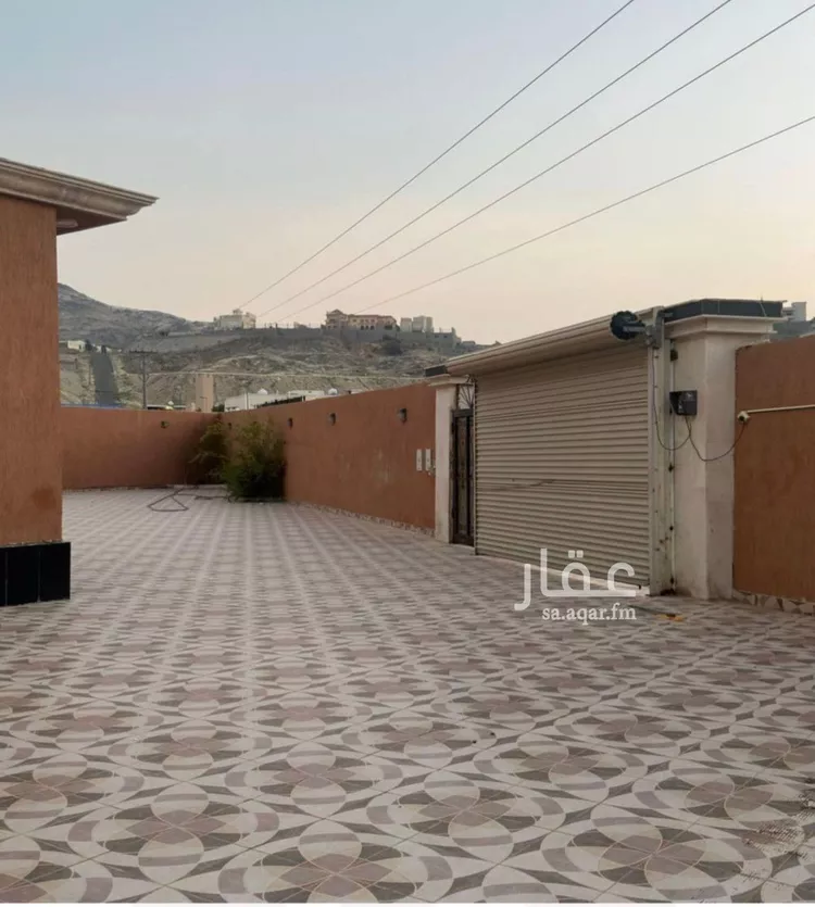 فيلا للبيع في شارع شارع 159 الحسينية 2, حي الهجلة الجديد, مدينة مكه المكرمه, منطقة مكة المكرمة صورة 3