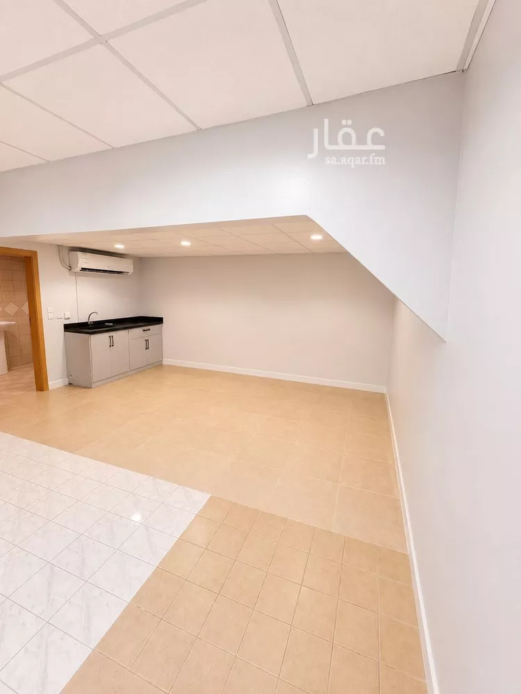 شقة للإيجار في شارع أبي الحسن الجرجاني, حي المرسلات, مدينة الرياض, منطقة الرياض صورة 5