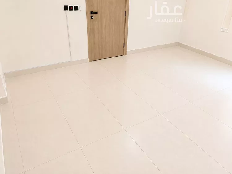 شقة للإيجار في شارع الامير نايف بن عبدالعزيز, حي الملك فهد, مدينة الرياض, منطقة الرياض 25
