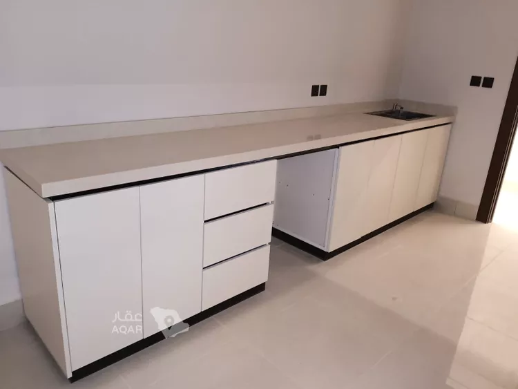 Apartment for Rent in Riyadh Al Wizarat 3