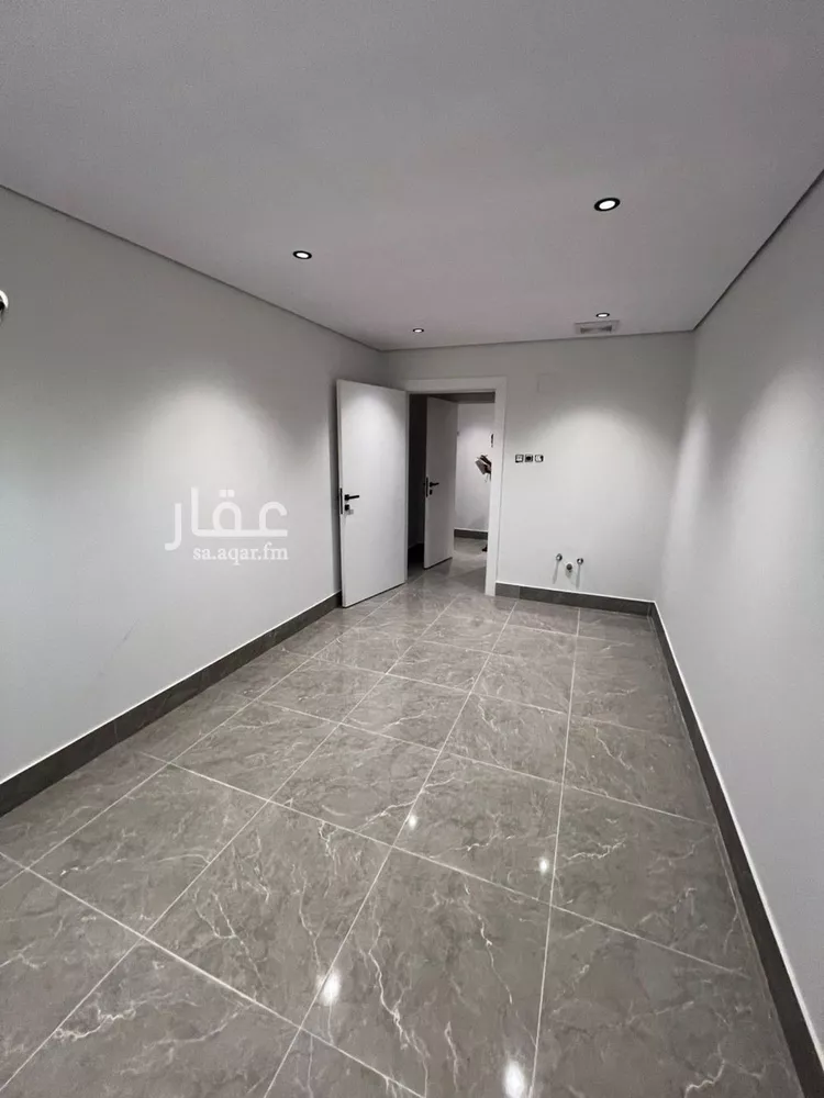 شقة للإيجار في شارع الأمير نايف بن عبدالعزيز, حي الملك فهد, مدينة الرياض, منطقة الرياض
