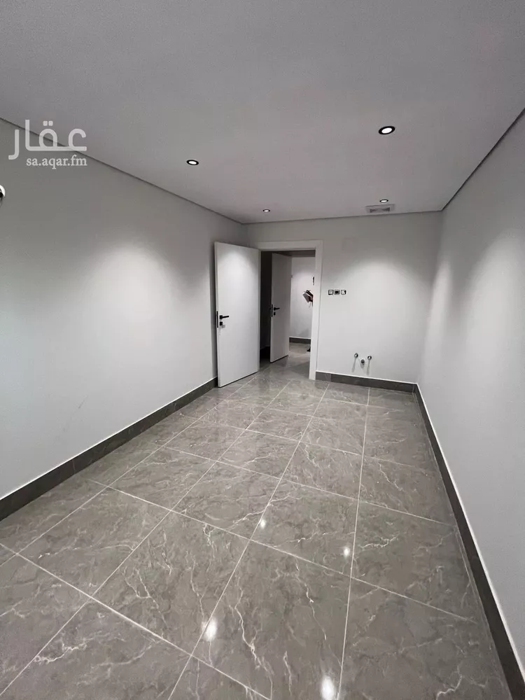 شقة للإيجار في شارع الأمير نايف بن عبدالعزيز, حي الملك فهد, مدينة الرياض, منطقة الرياض