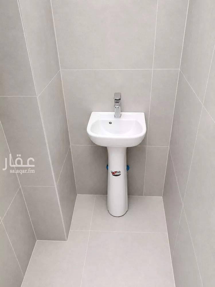 شقة للإيجار في شارع الامير نايف بن عبدالعزيز, حي الملك فهد, مدينة الرياض, منطقة الرياض 15