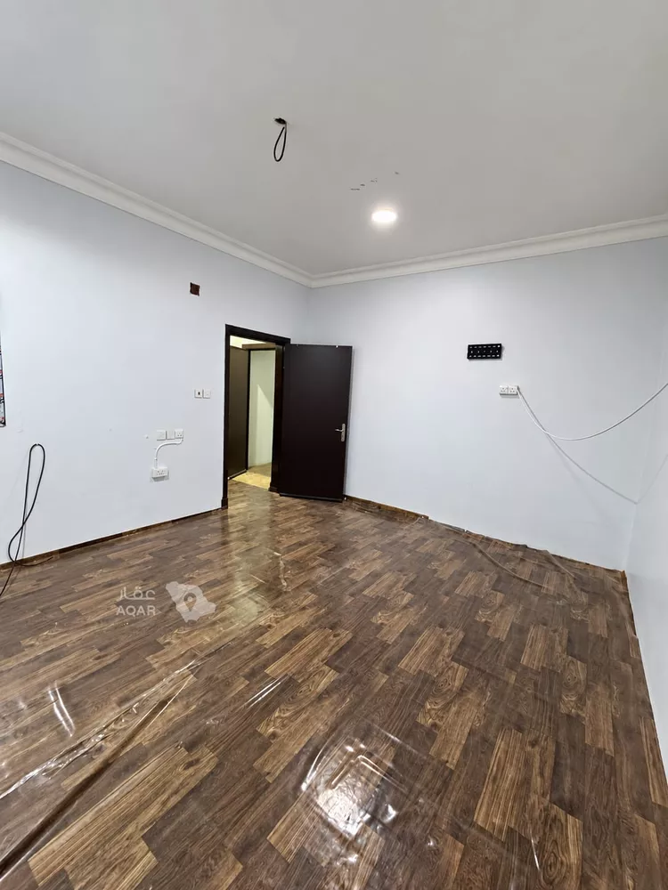 شقة للإيجار في شارع نافع الأنصاري, حي اليمامة, مدينة الرياض, منطقة الرياض 6