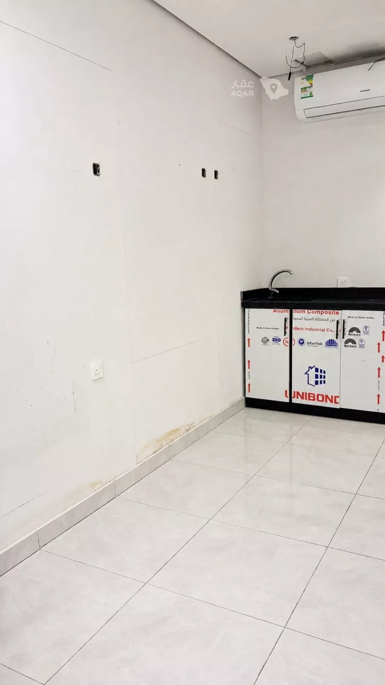 Studio for rent in Riyadh Jarir