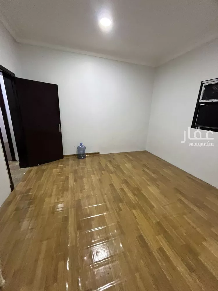 شقة للإيجار في شارع نافع الأنصاري, حي اليمامة, مدينة الرياض, منطقة الرياض صورة 2