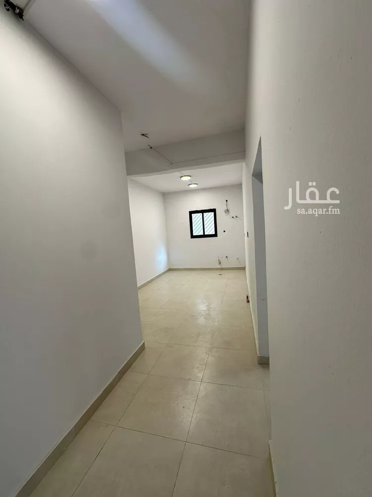 شقة للإيجار في شارع ابن غيلان, حي شبرا, مدينة الرياض, منطقة الرياض صورة 2