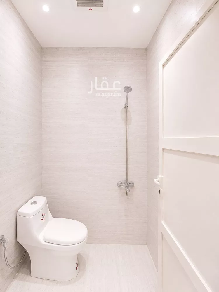شقة للإيجار في شارع أبي الحسن الجرجاني, حي المرسلات, مدينة الرياض, منطقة الرياض 16