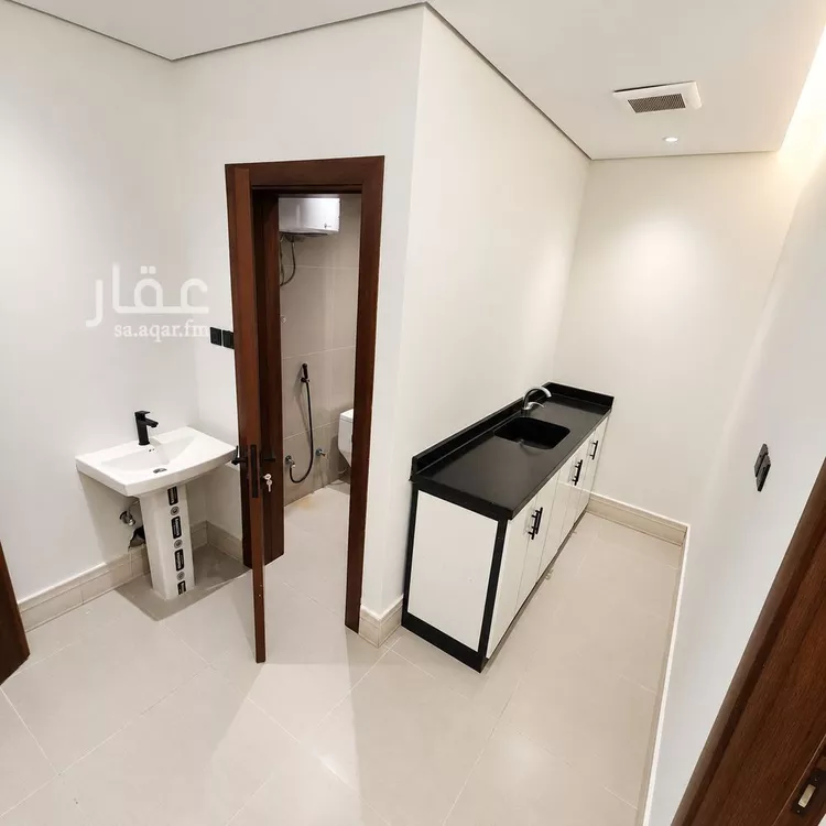 شقة للإيجار في شارع طريق الامير محمد بن سلمان بن عبدالعزيز, حي المونسية, مدينة الرياض, منطقة الرياض 9