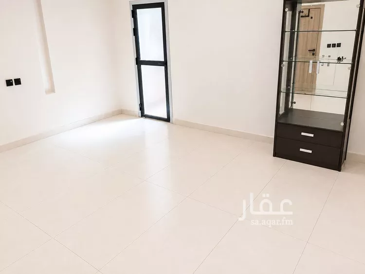 شقة للإيجار في شارع الامير نايف بن عبدالعزيز, حي الملك فهد, مدينة الرياض, منطقة الرياض 18