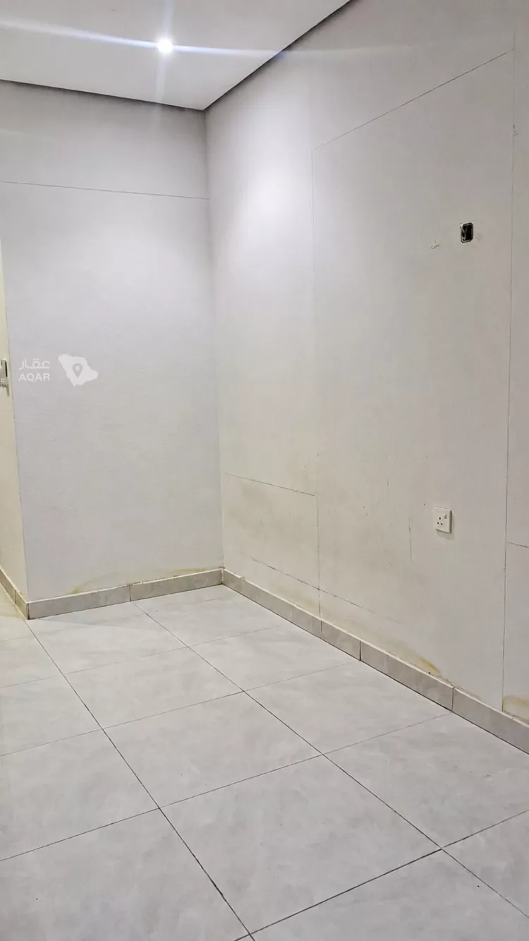 استوديو للإيجار في شارع صلاح الدين الايوبي, حي جرير, مدينة الرياض, منطقة الرياض 5