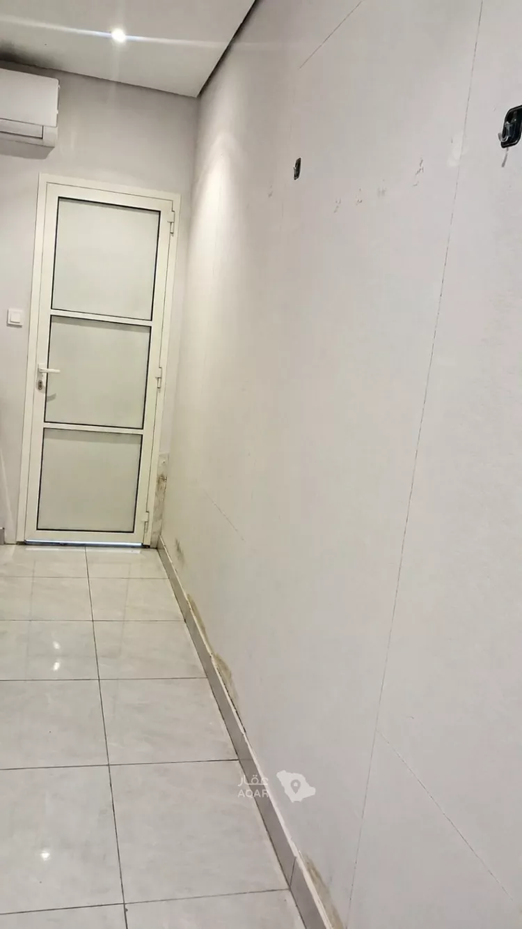 Studio for rent in Riyadh Jarir 4