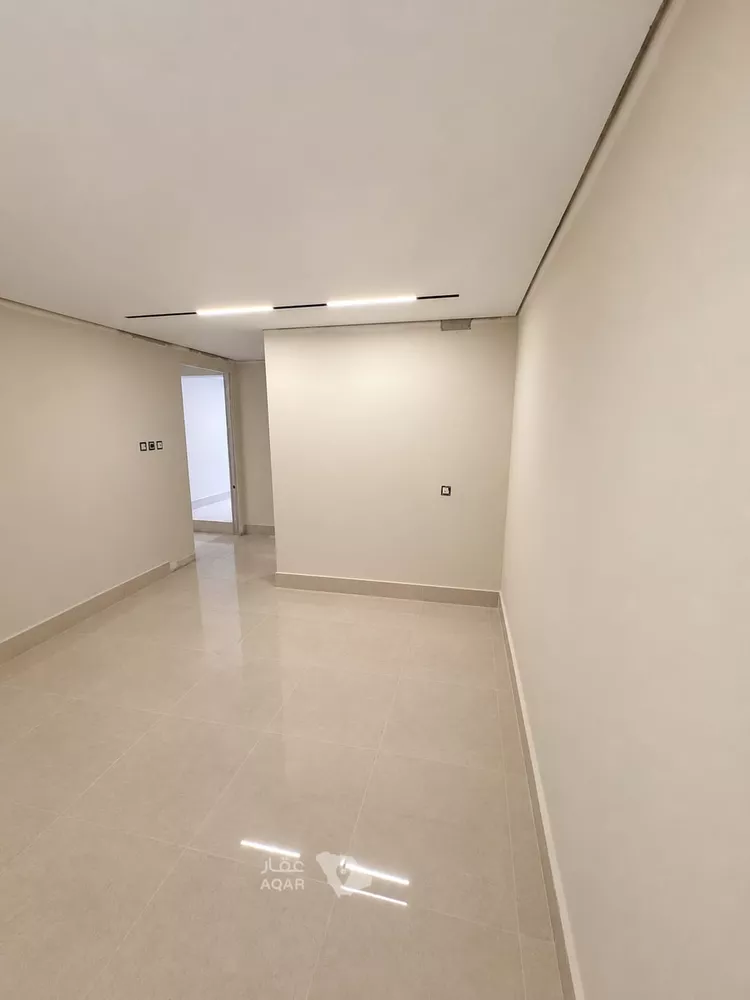 شقة للإيجار في شارع الأمير منصور بن عبدالعزيز, حي الوزارات, مدينة الرياض, منطقة الرياض 11