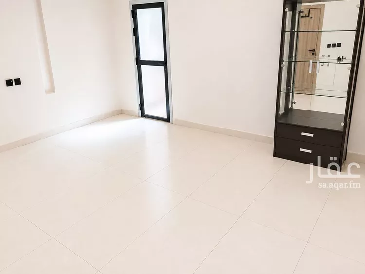 شقة للإيجار في شارع الامير نايف بن عبدالعزيز, حي الملك فهد, مدينة الرياض, منطقة الرياض 18