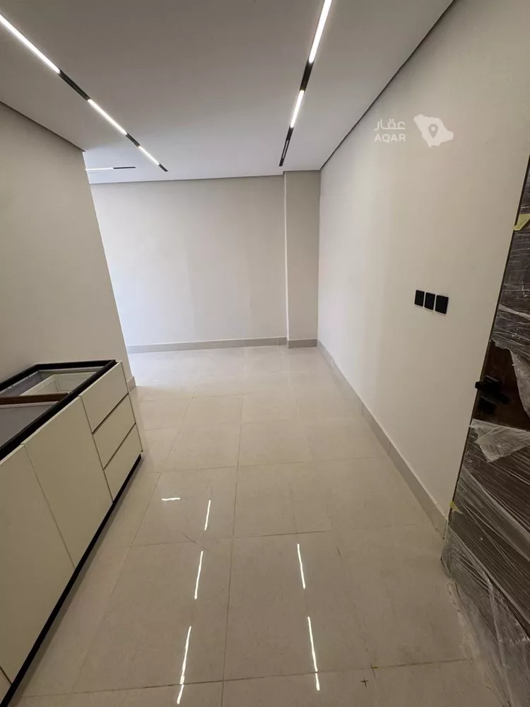 شقة للإيجار في شارع الأمير فيصل بن تركي بن عبدالعزيز, حي الوزارات, مدينة الرياض, منطقة الرياض 6