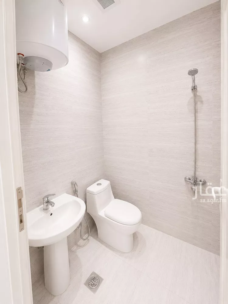 Apartment for Rent in Riyadh Al Mursalat 15