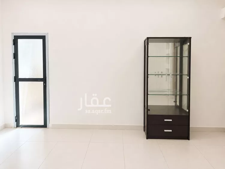شقة للإيجار في شارع الامير نايف بن عبدالعزيز, حي الملك فهد, مدينة الرياض, منطقة الرياض 16