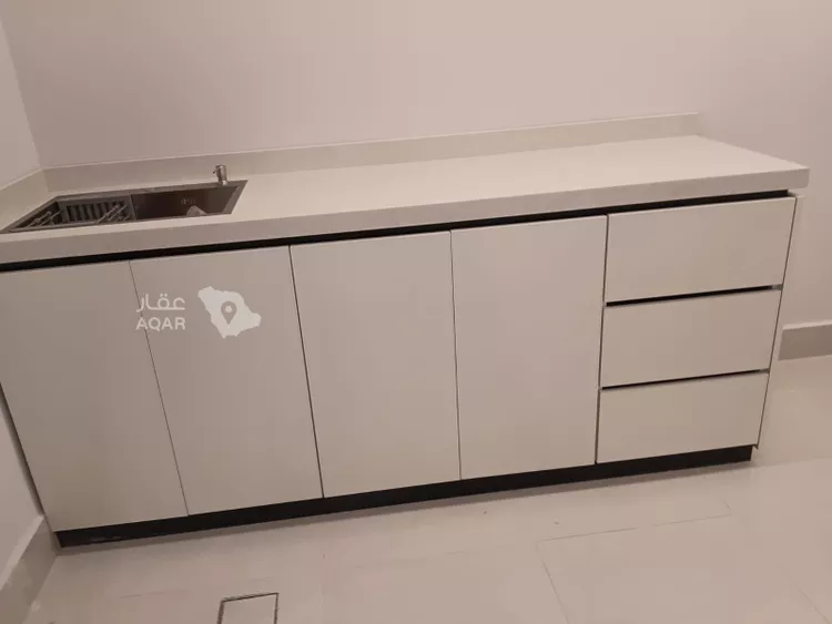 Apartment for Rent in Riyadh Al Wizarat 4