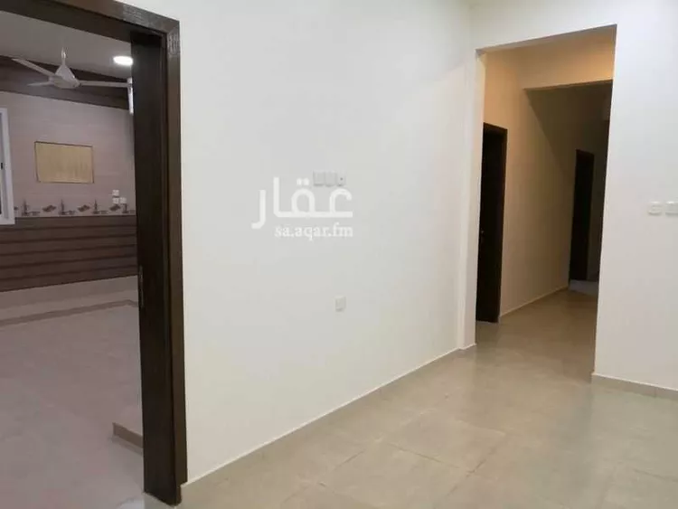 عمارة للبيع في شارع المخزومي, حي الأمير عبدالله, مدينة بيشة, منطقة عسير 13