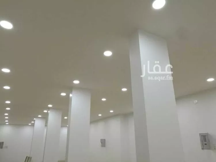 عمارة للبيع في شارع المخزومي, حي الأمير عبدالله, مدينة بيشة, منطقة عسير 23