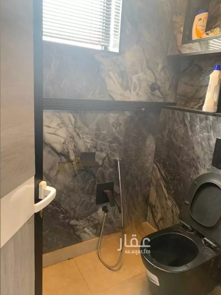 مكتب تجاري للإيجار في طريق الدمام الفرعي ، حي غرناطة ، الرياض ، منطقة الرياض صورة 2