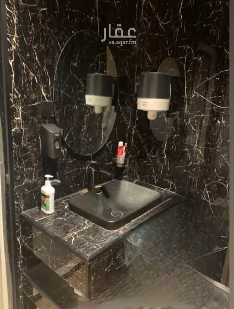 مكتب تجاري للإيجار في طريق الدمام الفرعي ، حي غرناطة ، الرياض ، منطقة الرياض