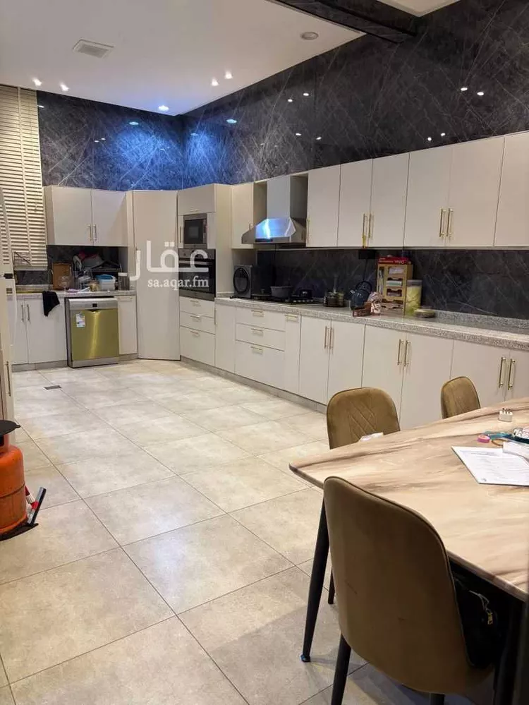 فيلا للبيع في شارع إبراهيم بن حسين ، حي الرمال ، الرياض ، منطقة الرياض صورة 4