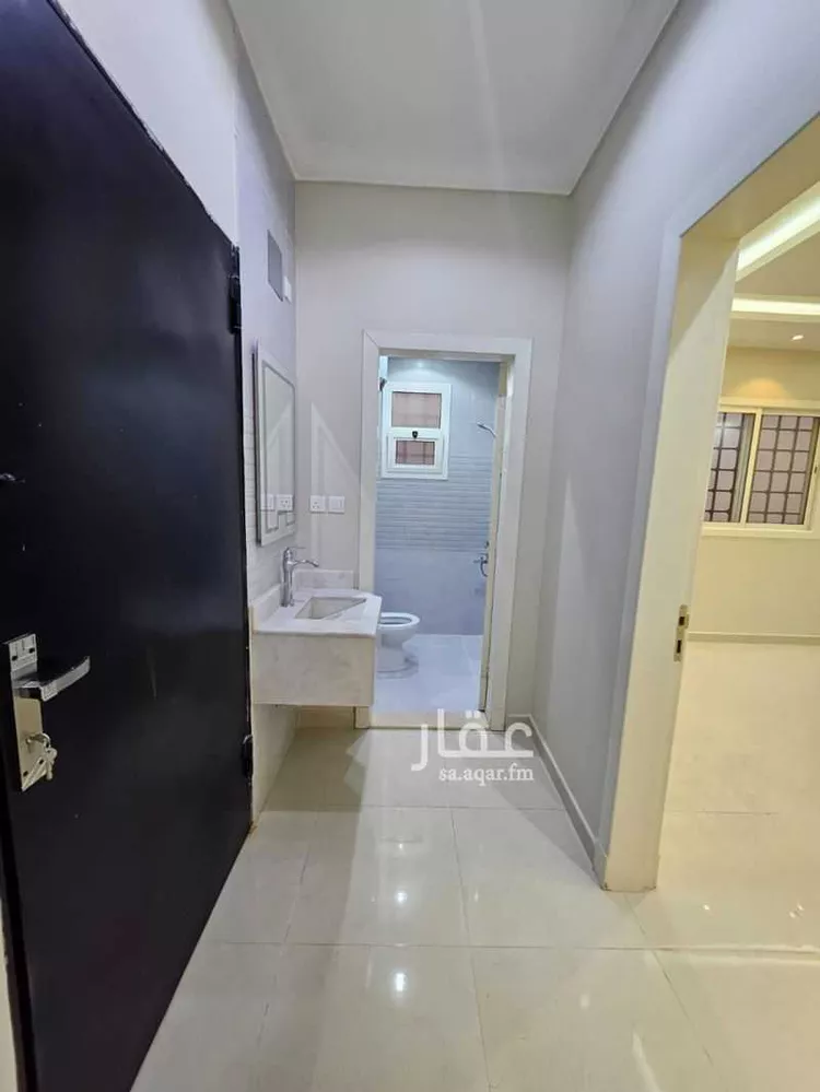 شقة للإيجار في شارع حمد إبراهيم الحقيل, حي عرقة, مدينة الرياض, منطقة الرياض 7
