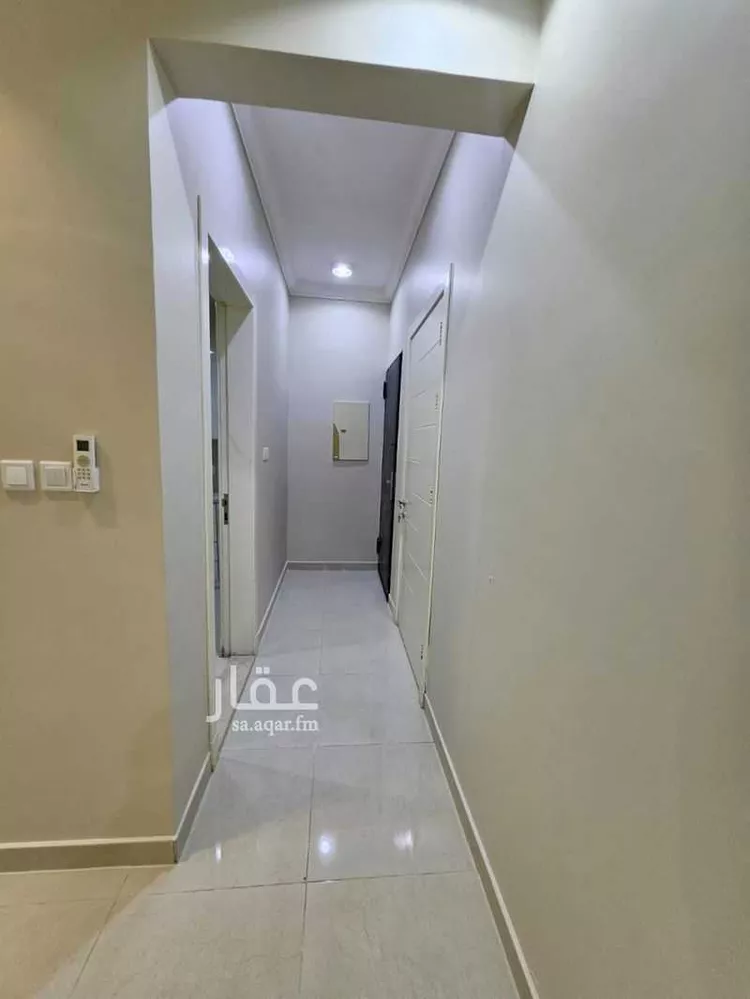 شقة للإيجار في شارع حمد إبراهيم الحقيل, حي عرقة, مدينة الرياض, منطقة الرياض صورة 5