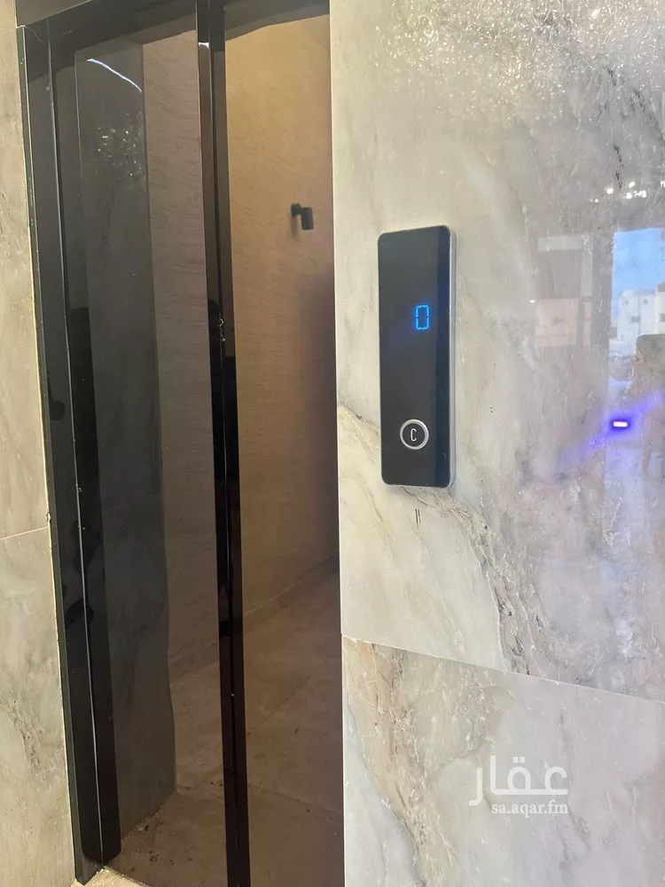 شقة للبيع في شارع ضمرة بن العاص الجندعي, حي شوران, مدينة المدينه المنوره, منطقة المدينة المنورة صورة 4