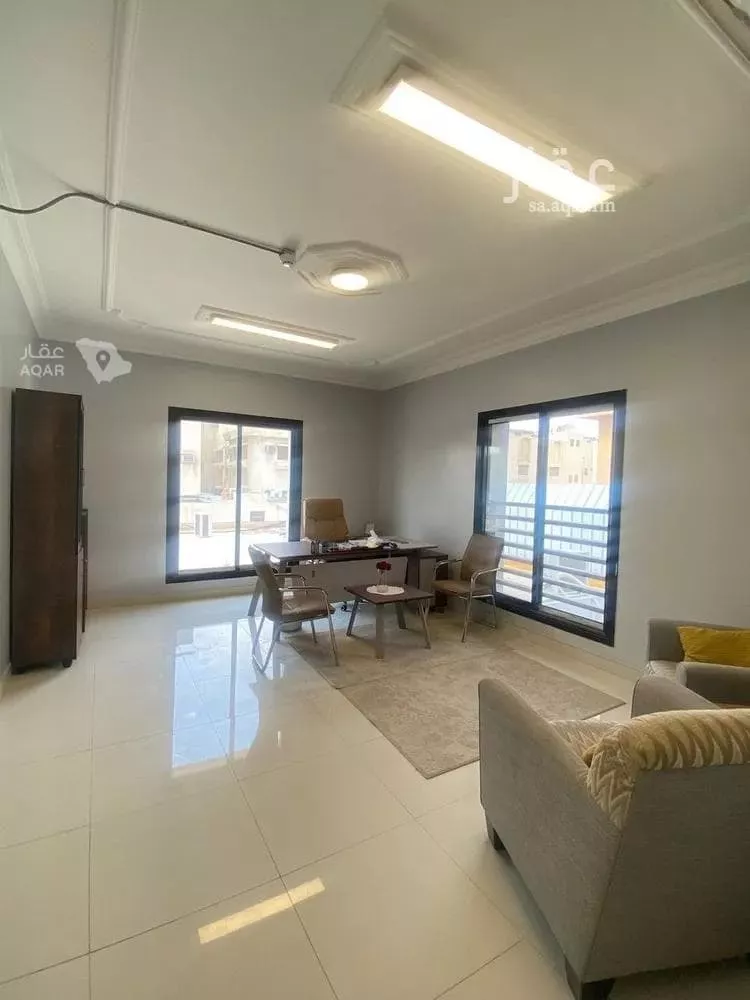 مكتب تجاري للإيجار في شارع الرقعي, حي المصيف, مدينة الرياض, منطقة الرياض صورة 4