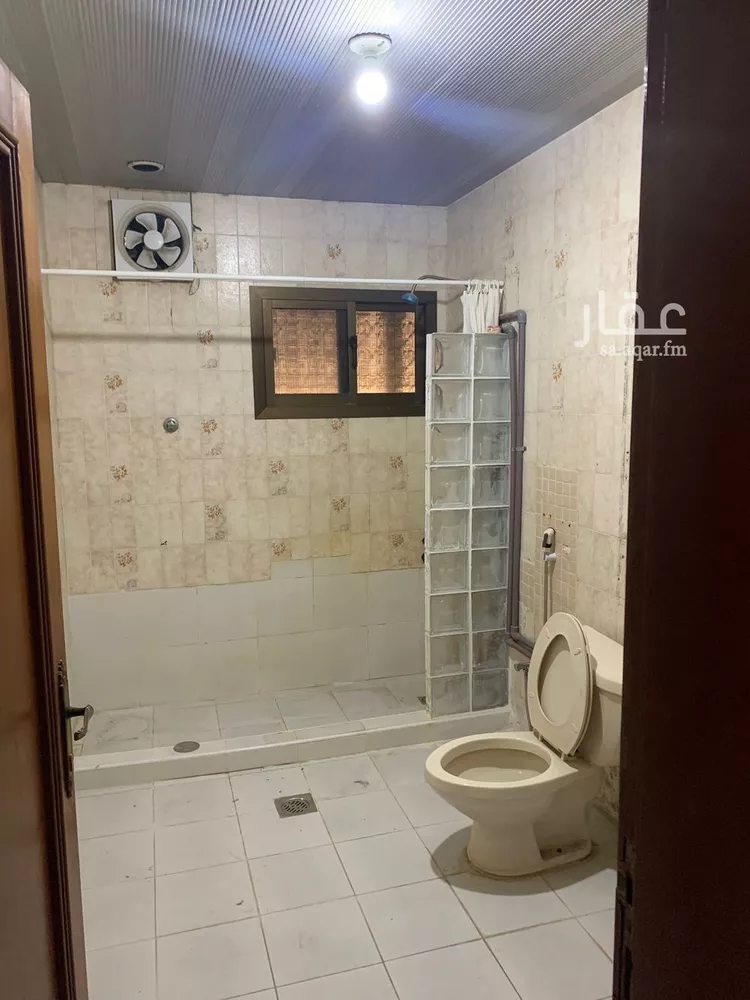 شقة للإيجار في شارع العشرون, حي ابن خلدون, مدينة الدمام, المنطقة الشرقية صورة 3