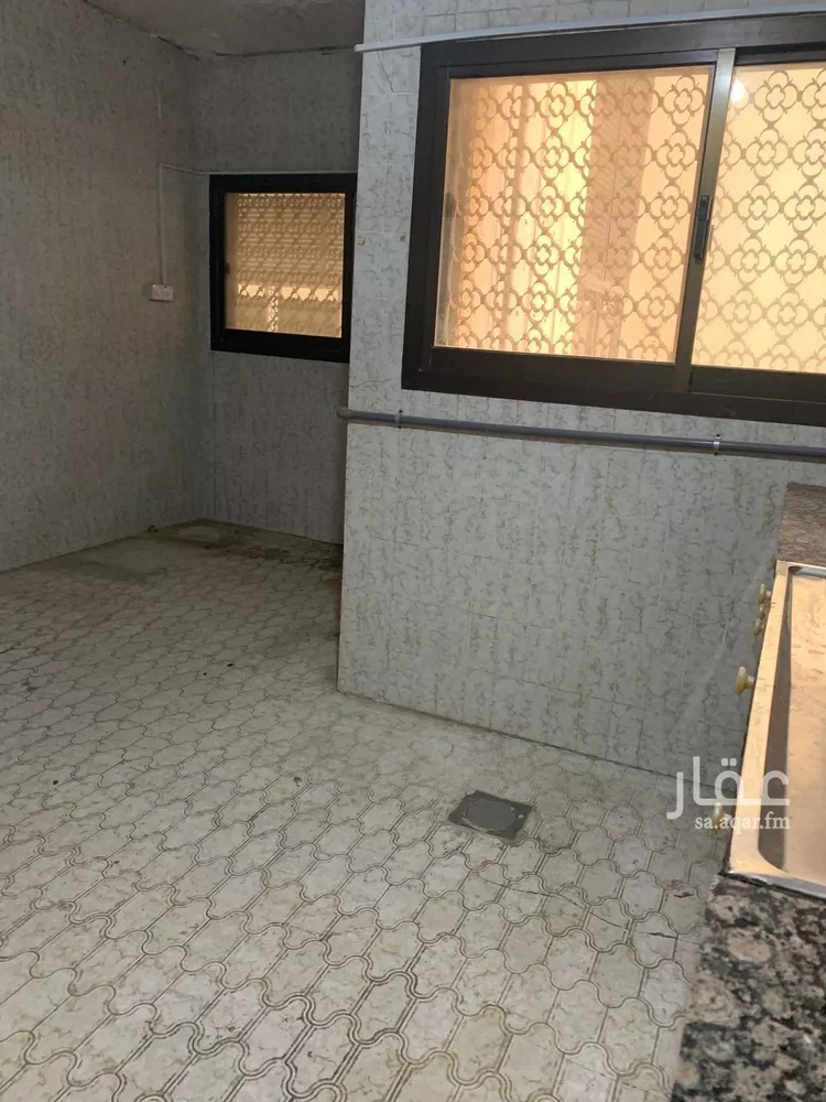 شقة للإيجار في شارع العشرون, حي ابن خلدون, مدينة الدمام, المنطقة الشرقية صورة 5