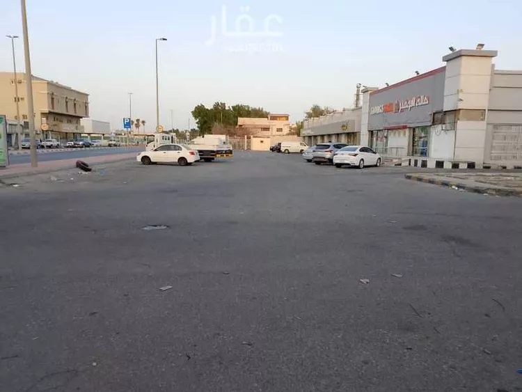 Shop for Rent in Dammam Madinat Al Umal