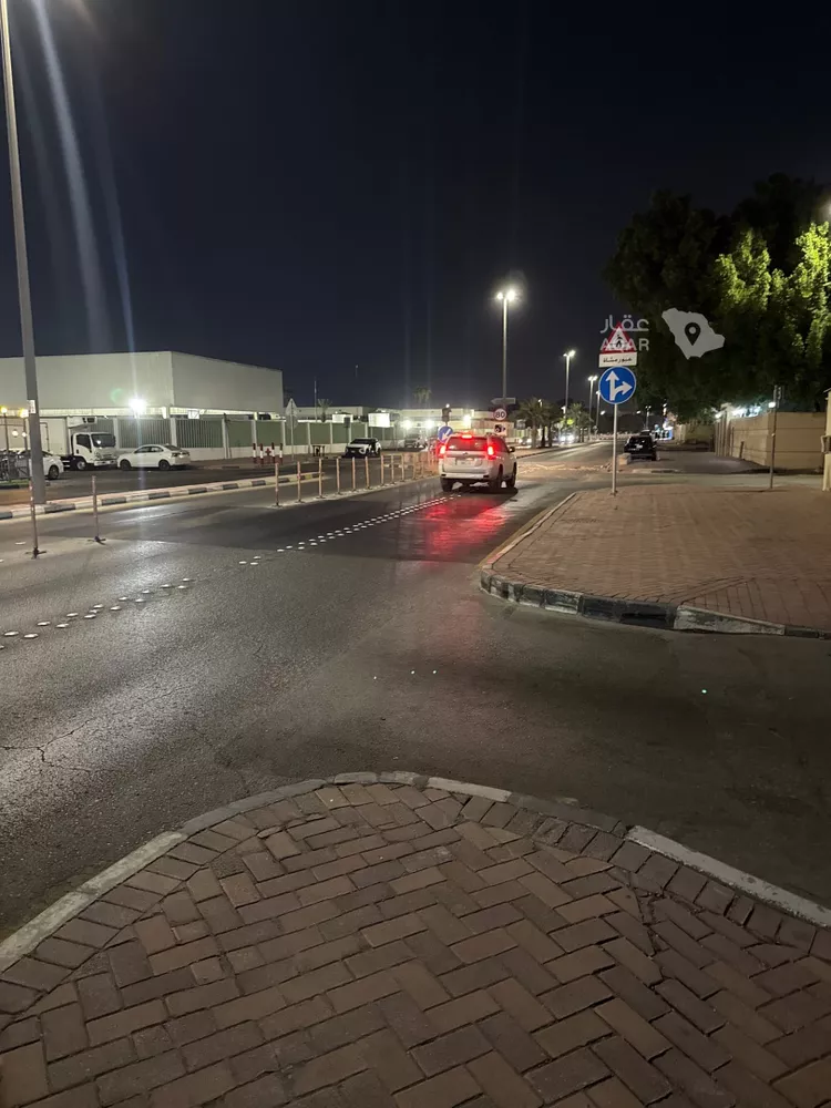 محل للإيجار في شارع الامير طلال, حي مدينة العمال, مدينة الدمام, المنطقة الشرقية 6
