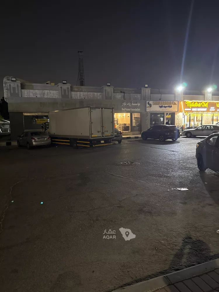 محل للإيجار في شارع الامير طلال, حي مدينة العمال, مدينة الدمام, المنطقة الشرقية صورة 4