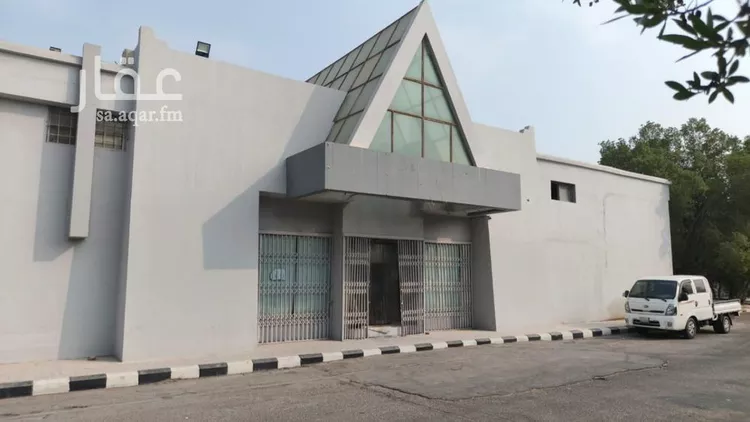 محل للإيجار في شارع الامير طلال, حي مدينة العمال, مدينة الدمام, المنطقة الشرقية